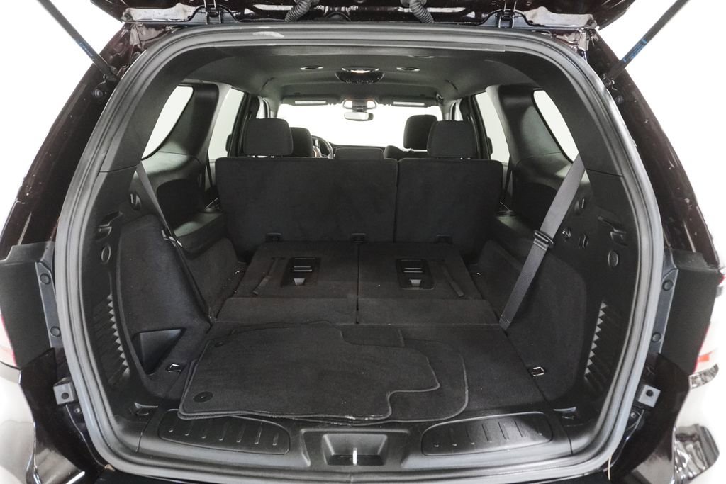Certified 2024 Dodge Durango SXT w/ 3rd Row Seating Group image 29