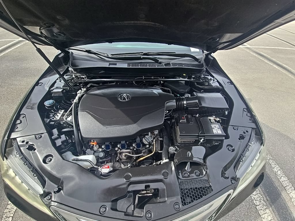 Used 2017 Acura TLX V6 w/ Technology Package FWD image 37