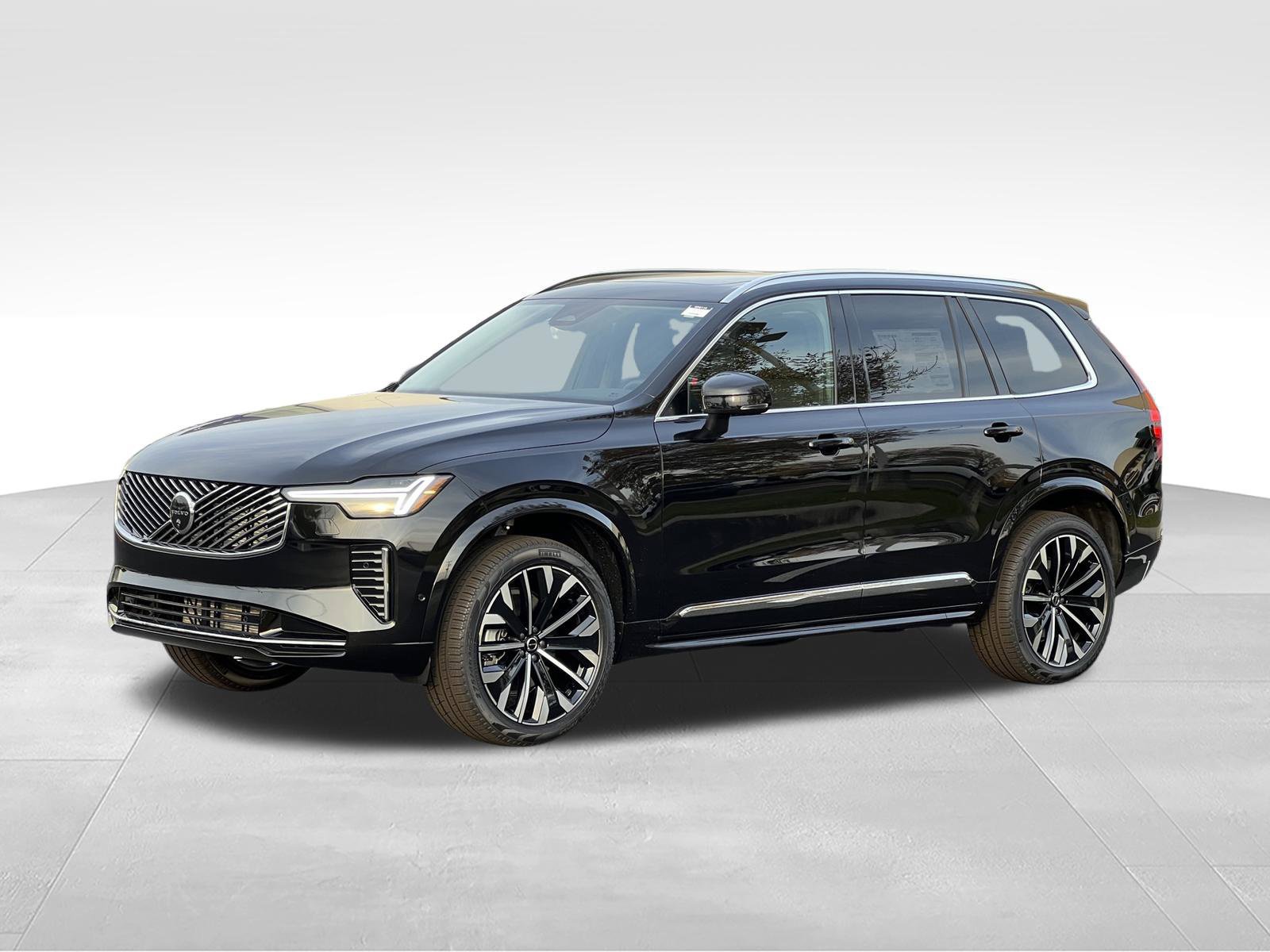New 2026 Volvo XC90 B6 Plus w/ Protection Package Premier AWD/4WD image 2