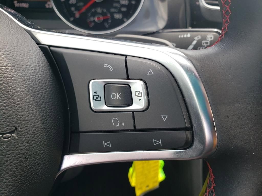Used 2016 Volkswagen GTI S FWD image 13