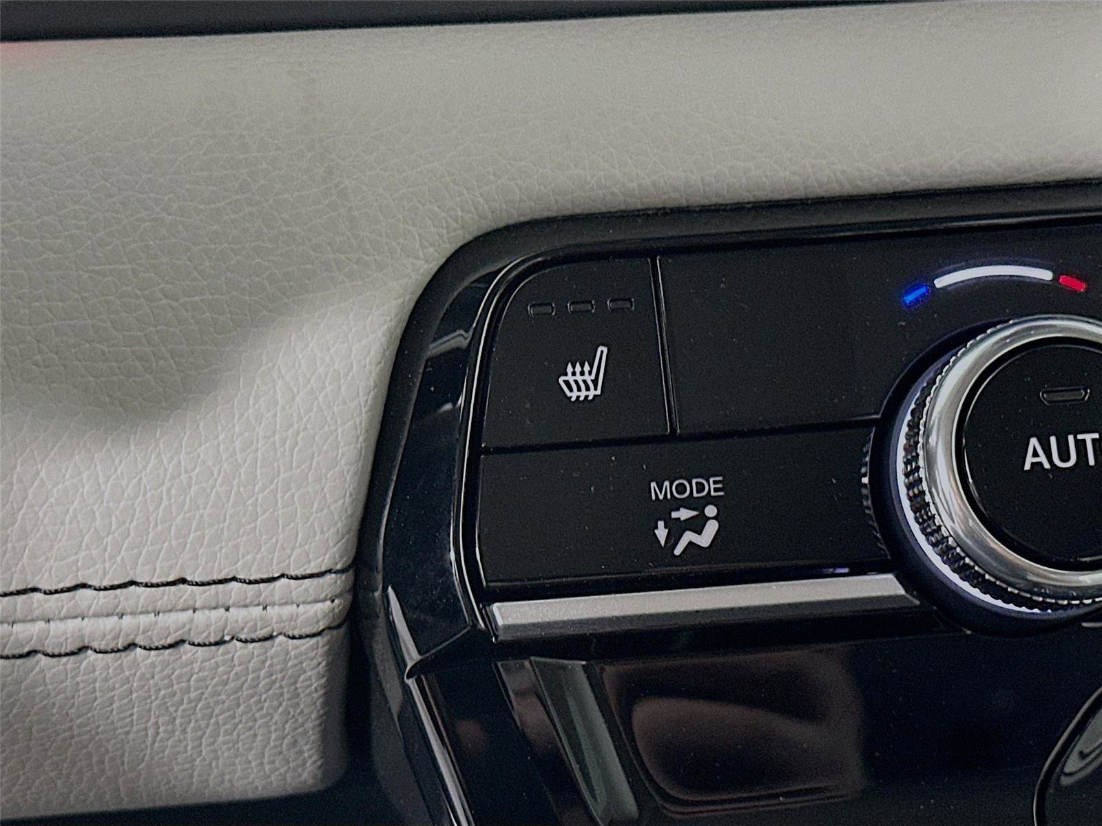 New 2026 Honda Pilot Touring image 16