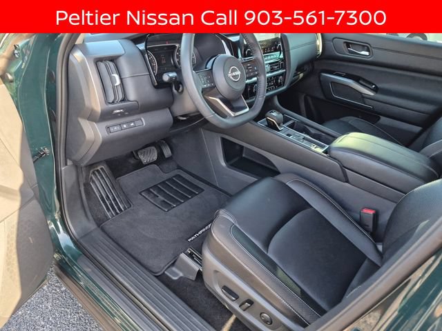 Certified 2024 Nissan Pathfinder SL w/ SL Premium Package FWD image 21