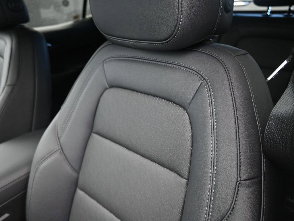 New 2026 Chevrolet Equinox LT w/ Convenience Package II image 13