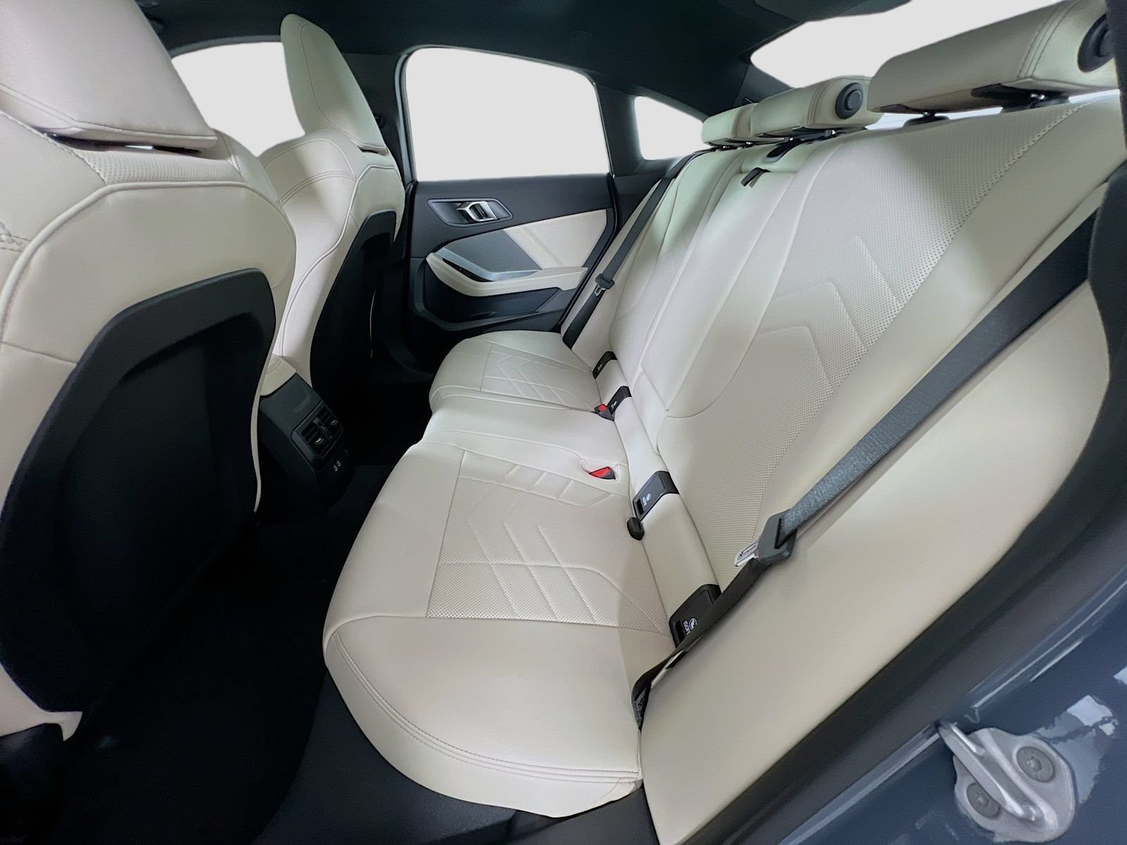 New 2025 BMW 228i xDrive w/ Premium Package AWD/4WD image 24
