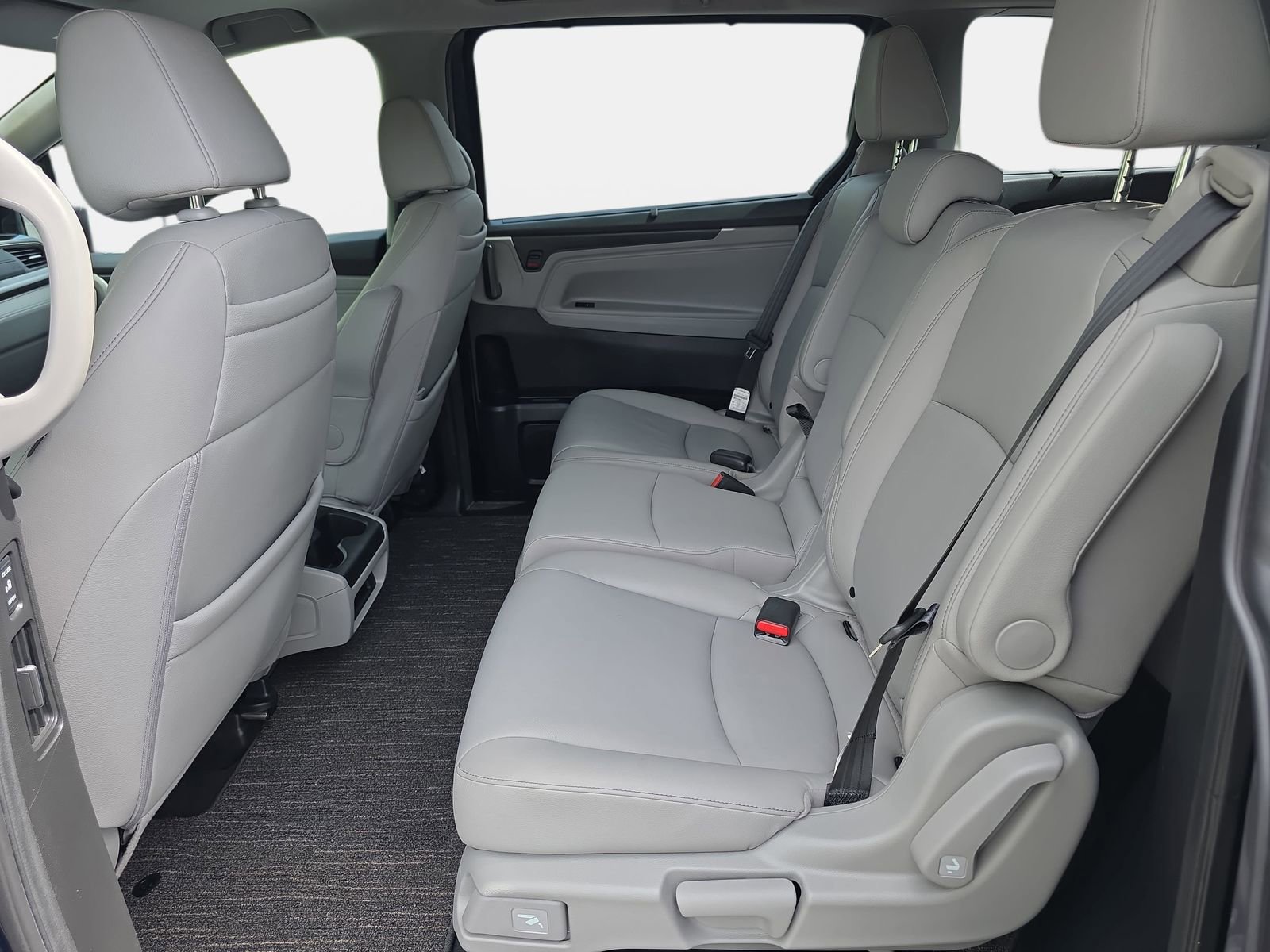 Used 2023 Honda Odyssey Touring image 15