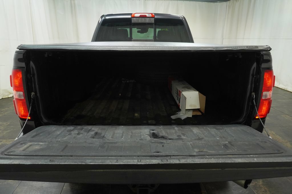 Used 2015 GMC Sierra 2500 Denali w/ Duramax Plus Package AWD/4WD image 6