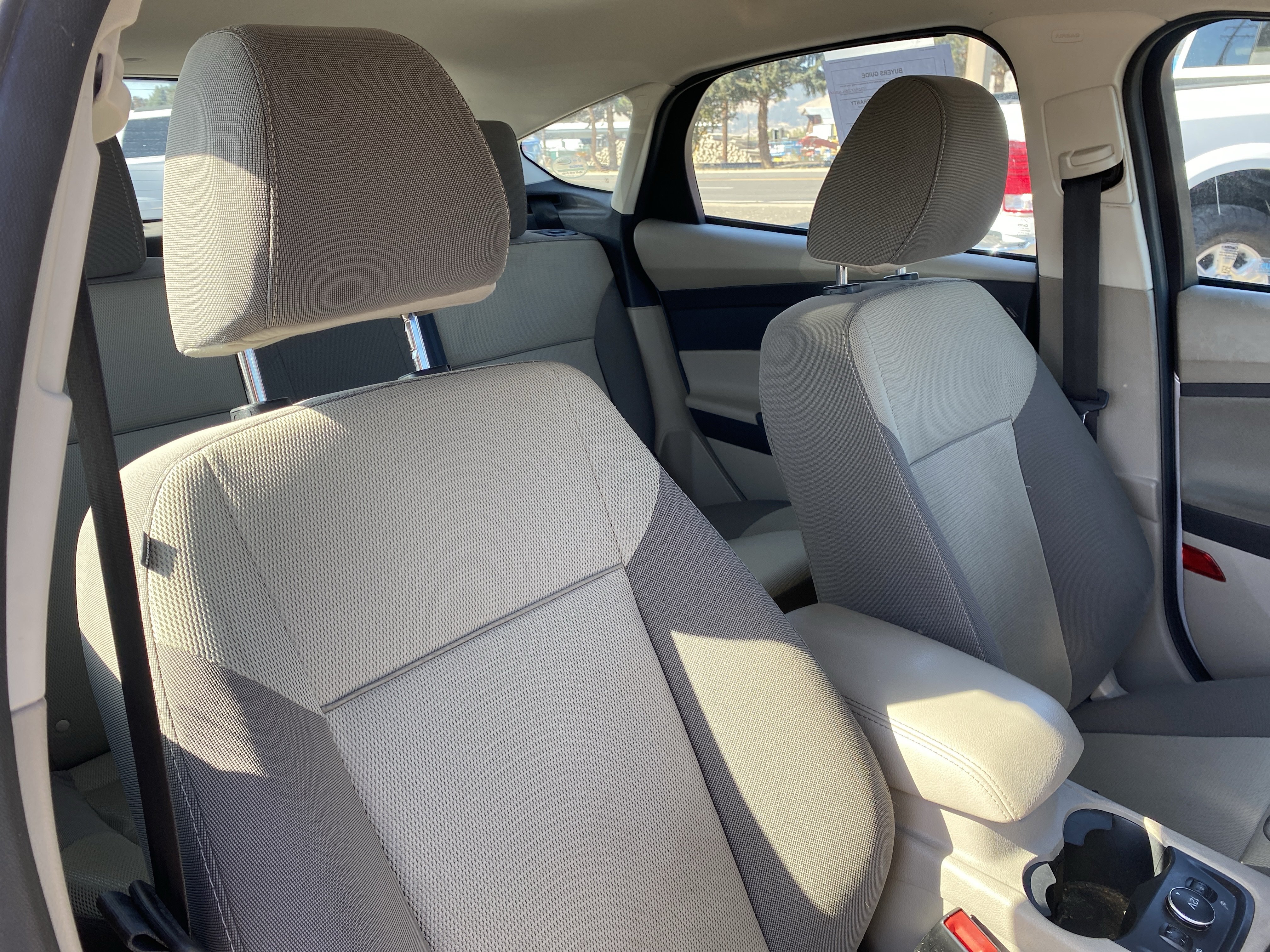 Used 2013 Ford Focus SE w/ SE Winter Pkg FWD image 27