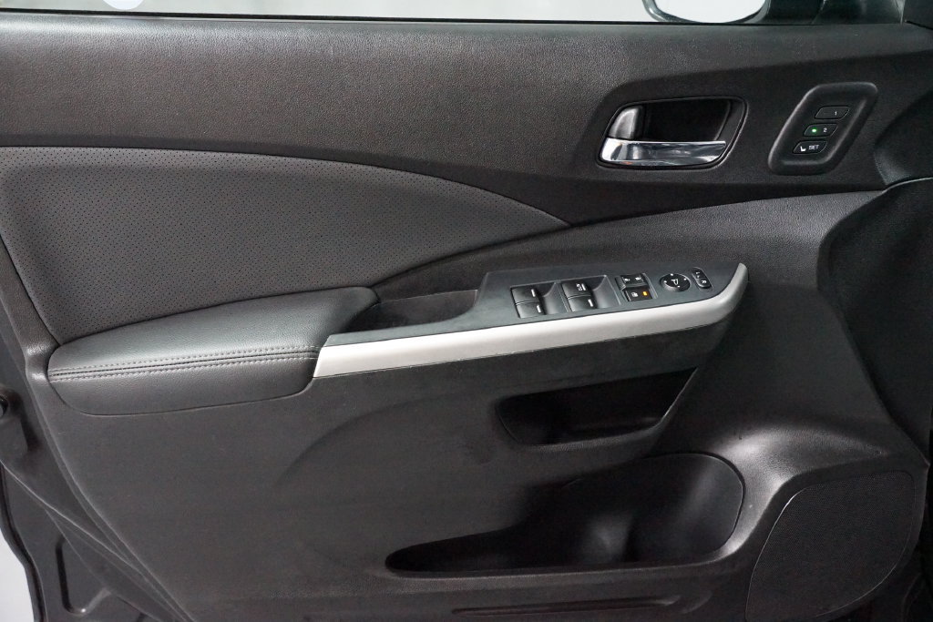 Used 2016 Honda CR-V Touring image 27