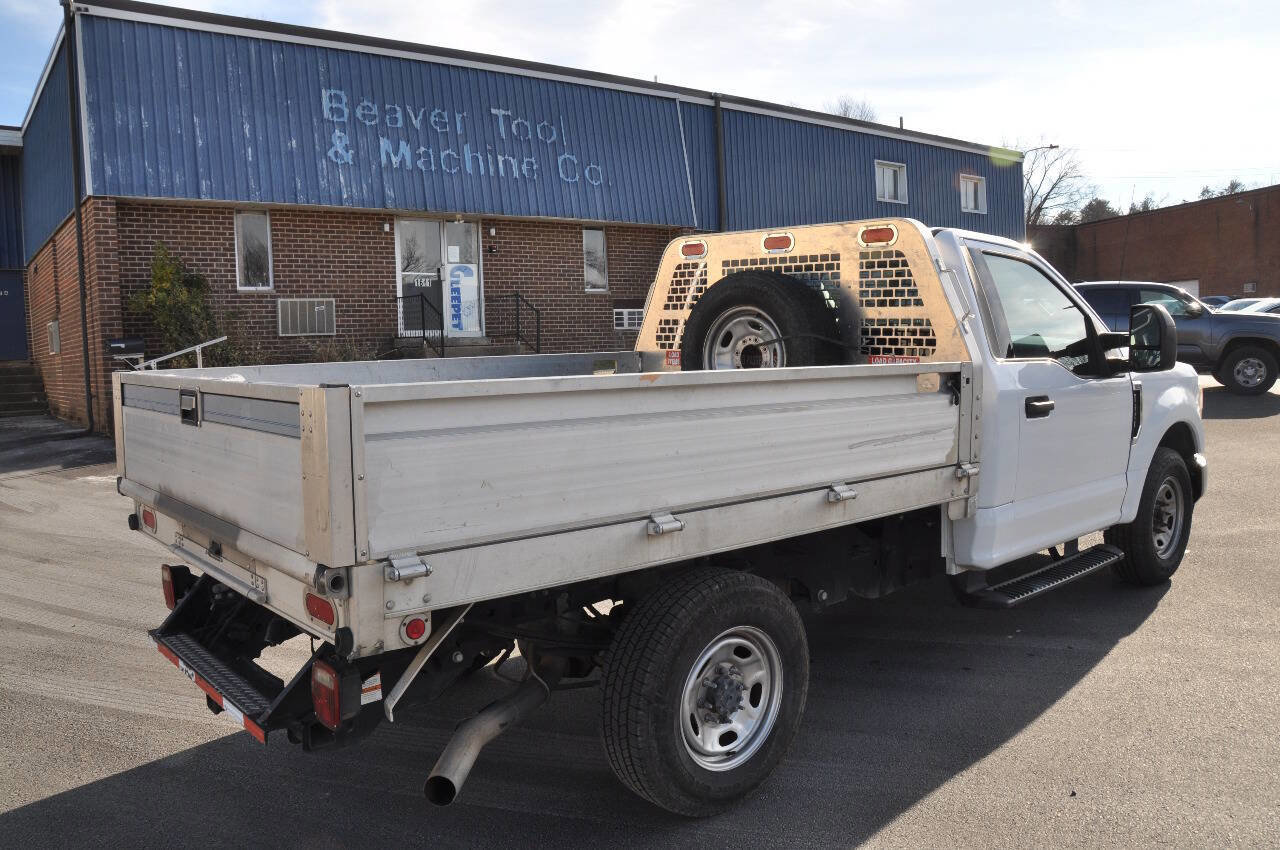 Used 2021 Ford F250 XL w/ Power Equipment Group RWD image 9