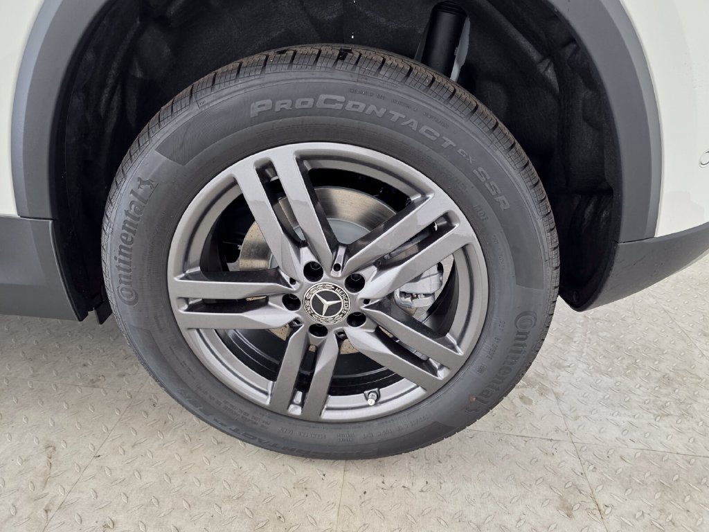 New 2026 Mercedes-Benz GLA 250 4MATIC image 11