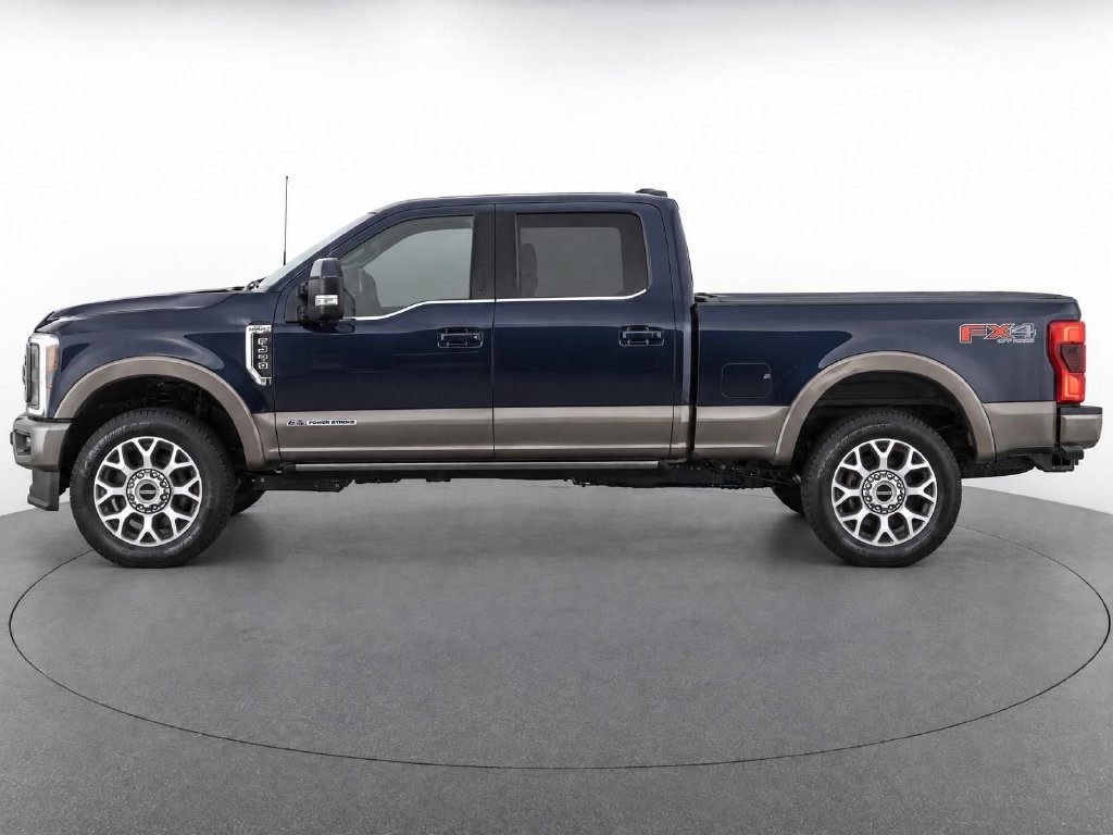 Used 2022 Ford F250 King Ranch w/ King Ranch Ultimate Package AWD/4WD image 7