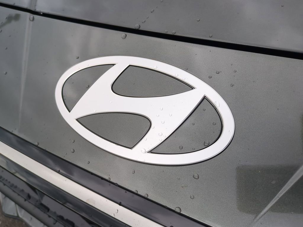 New 2026 Hyundai Elantra SEL Sport image 13