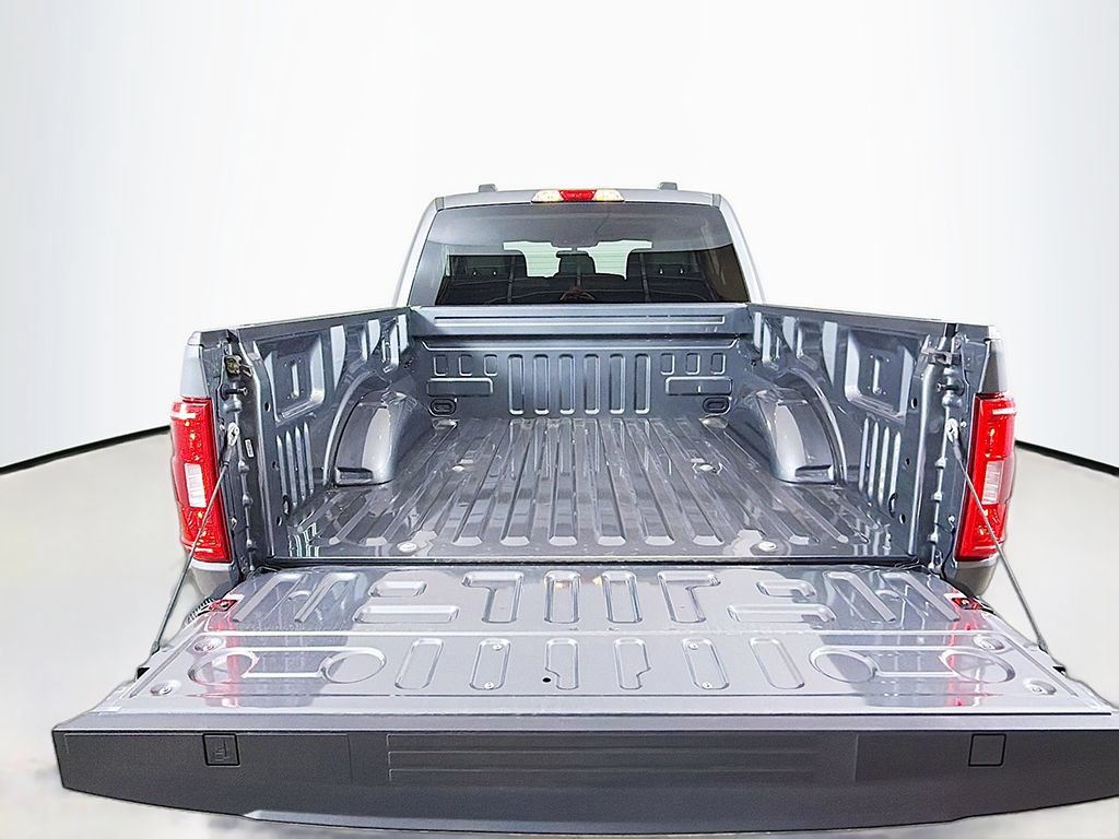 Used 2023 Ford F150 XLT AWD/4WD image 17
