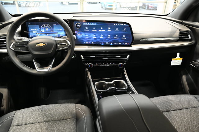 New 2027 Chevrolet Traverse LT w/ Driver Confidence Package AWD/4WD image 13