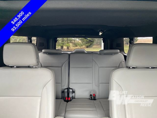 Used 2023 Chevrolet Suburban Z71 w/ Luxury Package image 28