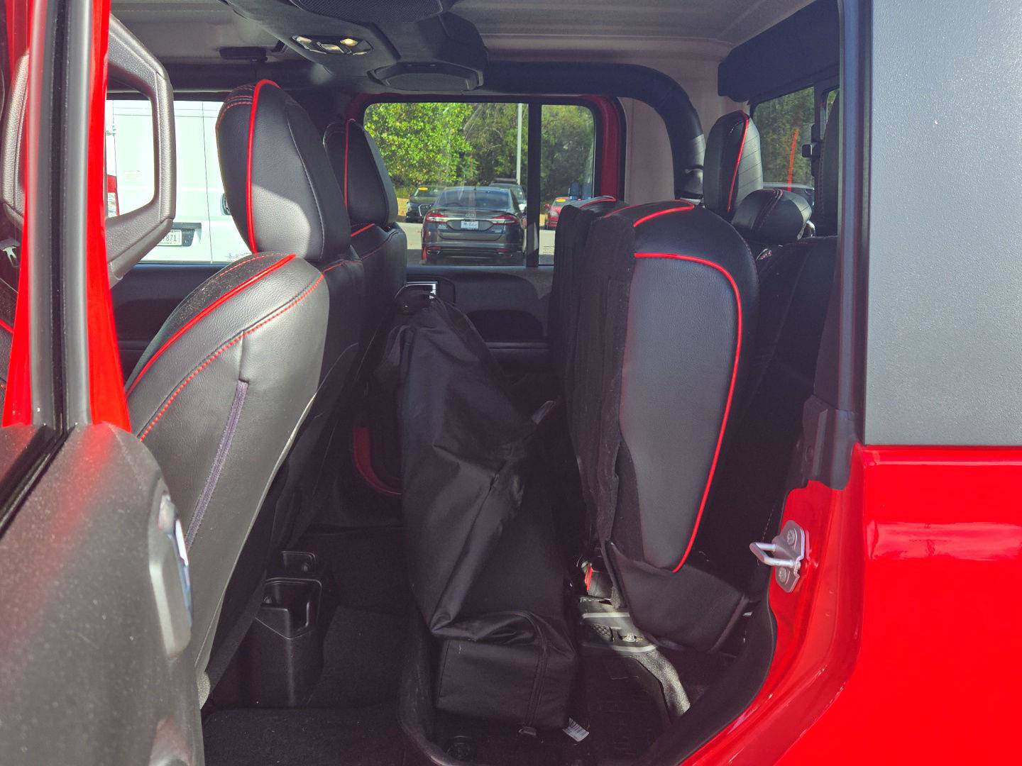 Used 2021 Jeep Gladiator Sport AWD/4WD image 15