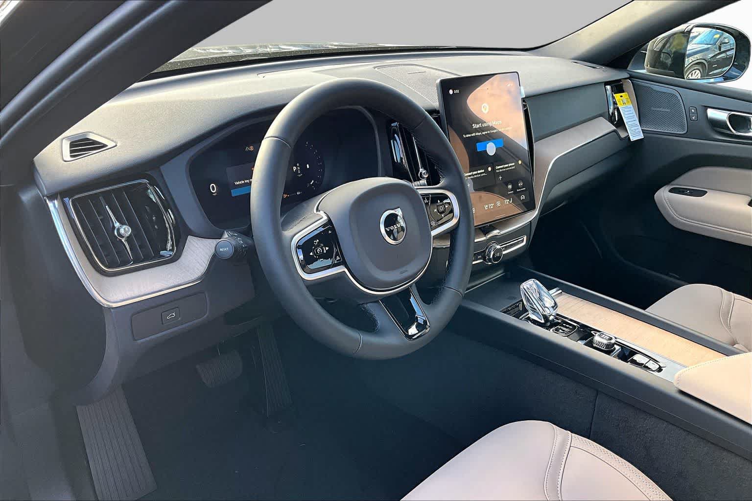 New 2026 Volvo XC60 B5 Plus w/ Protection Package Premier AWD/4WD image 9