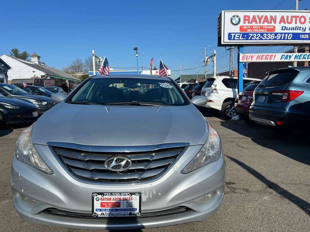 Used 2013 Hyundai Sonata SE image 3