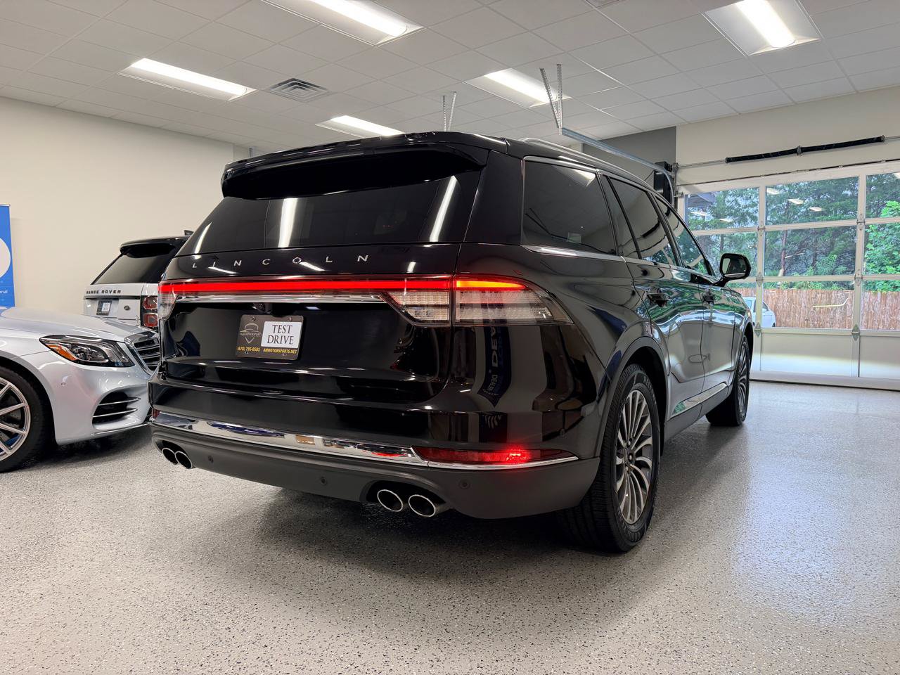 Used 2020 Lincoln Aviator Reserve w/ Equipment Group 201A RWD image 9