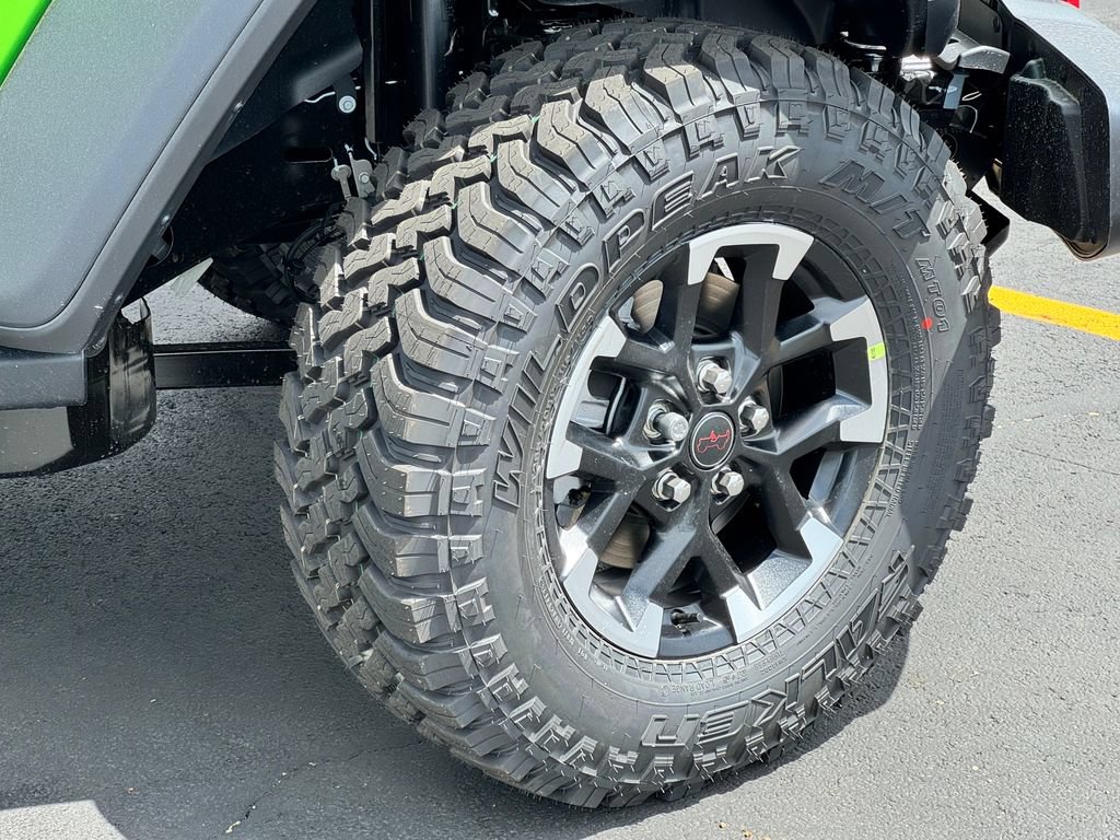 New 2026 Jeep Gladiator Rubicon w/ Safety Group AWD/4WD image 10
