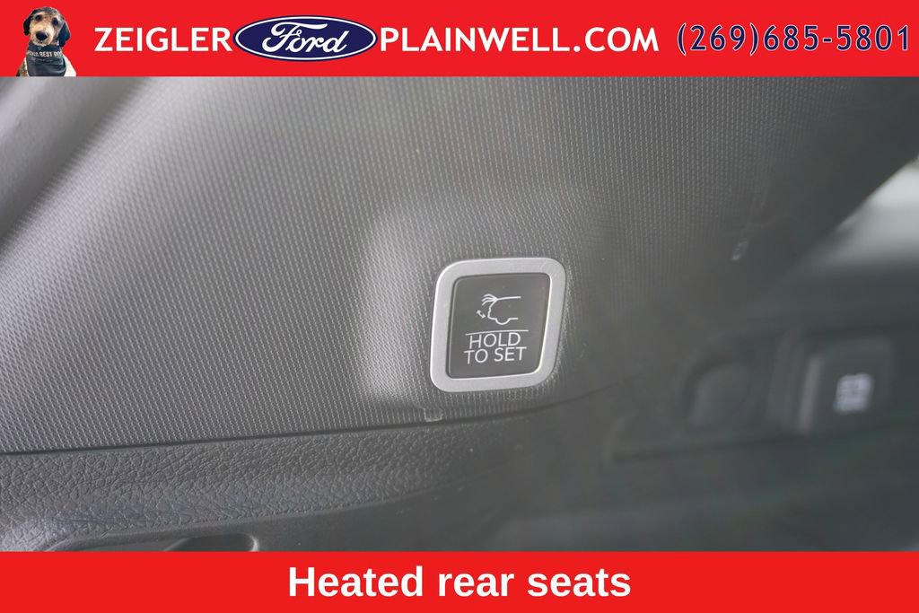 Used 2024 Jeep Grand Cherokee Limited AWD/4WD image 17