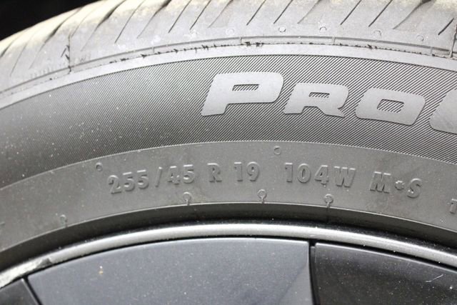 Used 2024 Tesla Model Y Long Range image 46