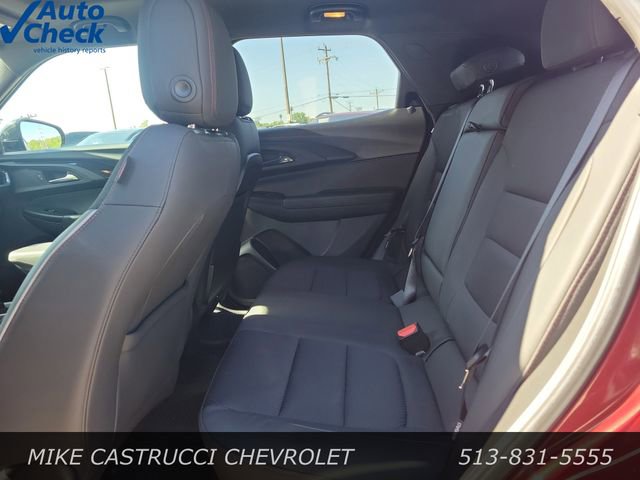 Used 2022 Chevrolet TrailBlazer RS w/ Sun and Liftgate Package FWD image 16