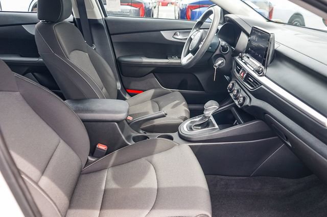 Used 2023 Kia Forte LXS image 17