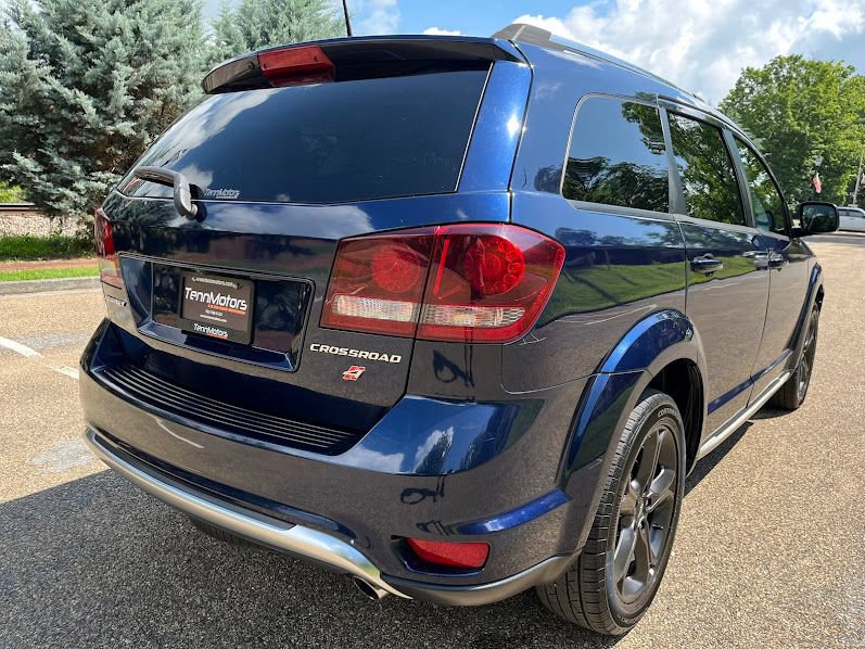 Used 2019 Dodge Journey Crossroad AWD/4WD image 34
