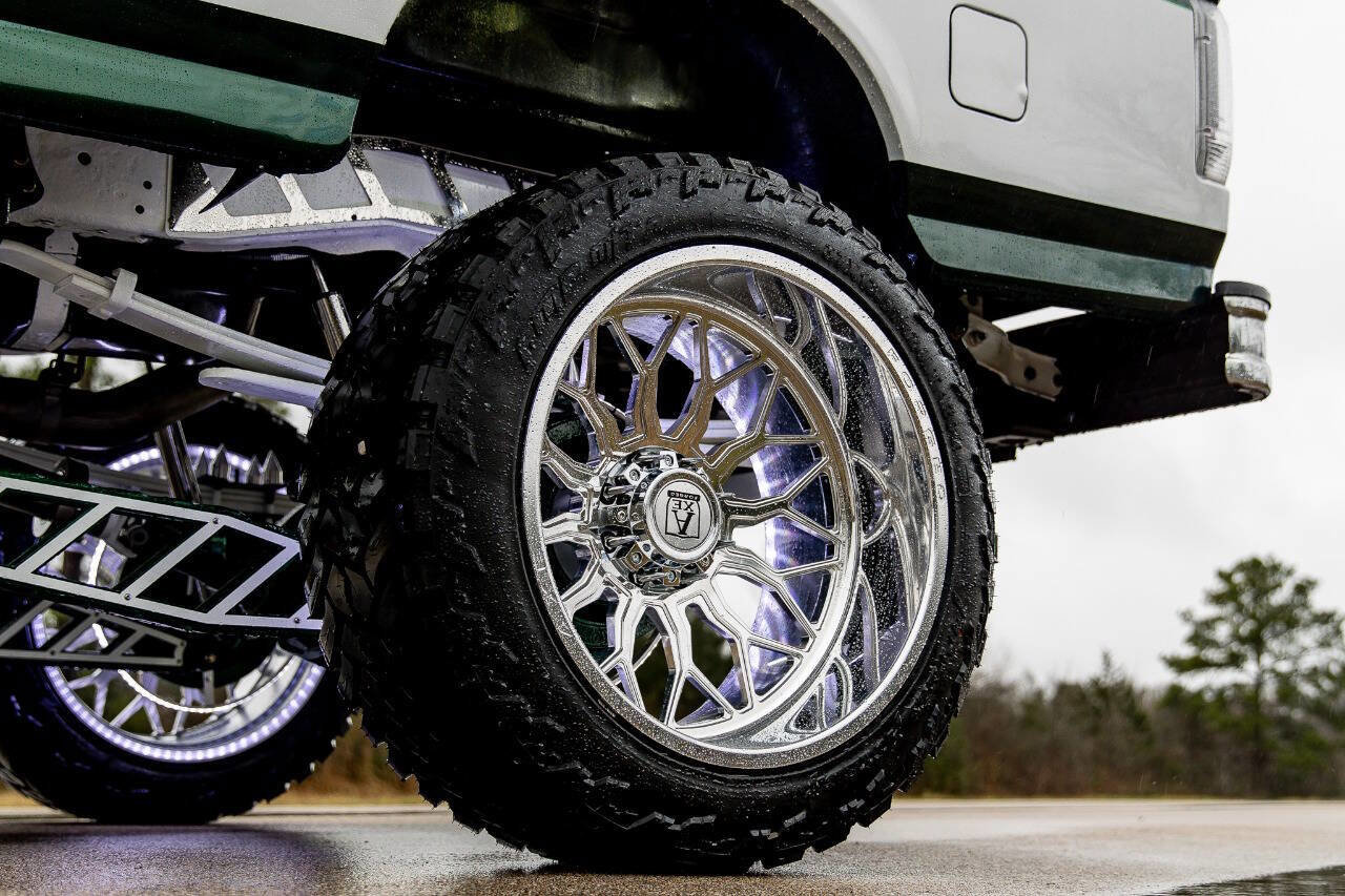 Used 1996 Ford F250 XL 2dr 4WD Extended Cab LB HD image 9