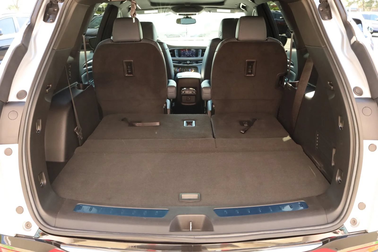 Used 2022 Buick Enclave Essence w/ Experience Buick Package AWD/4WD image 45