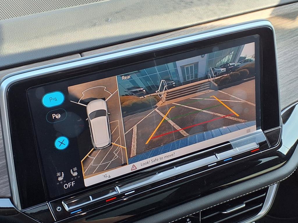 New 2025 Volkswagen Atlas SEL Premium R-Line image 16