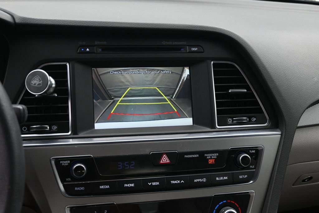 Used 2016 Hyundai Sonata SE FWD image 15