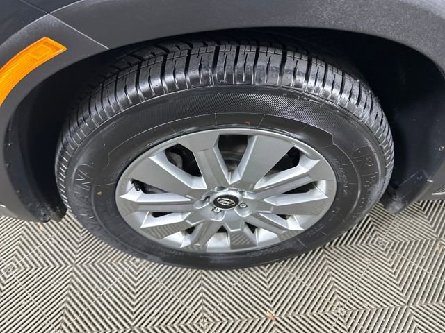 Used 2023 Hyundai Palisade SE image 10