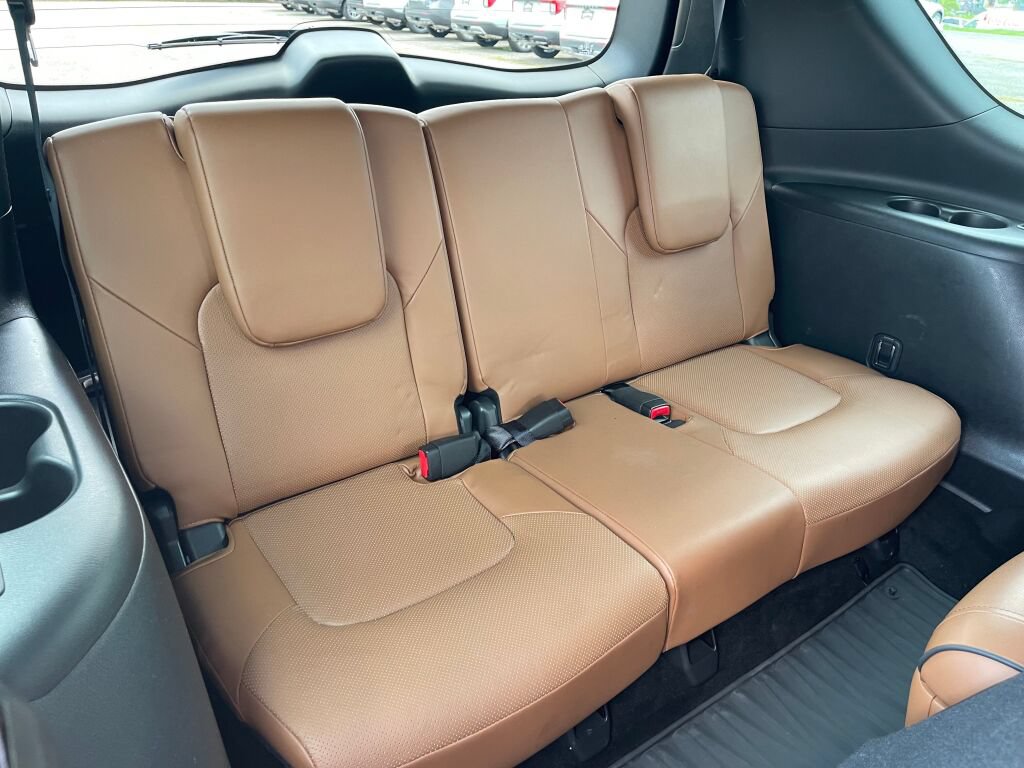 Used 2023 INFINITI QX80 Sensory w/ All-Season Package AWD/4WD image 33