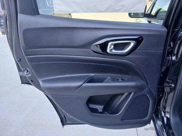 New 2026 Jeep Compass Latitude AWD/4WD image 14
