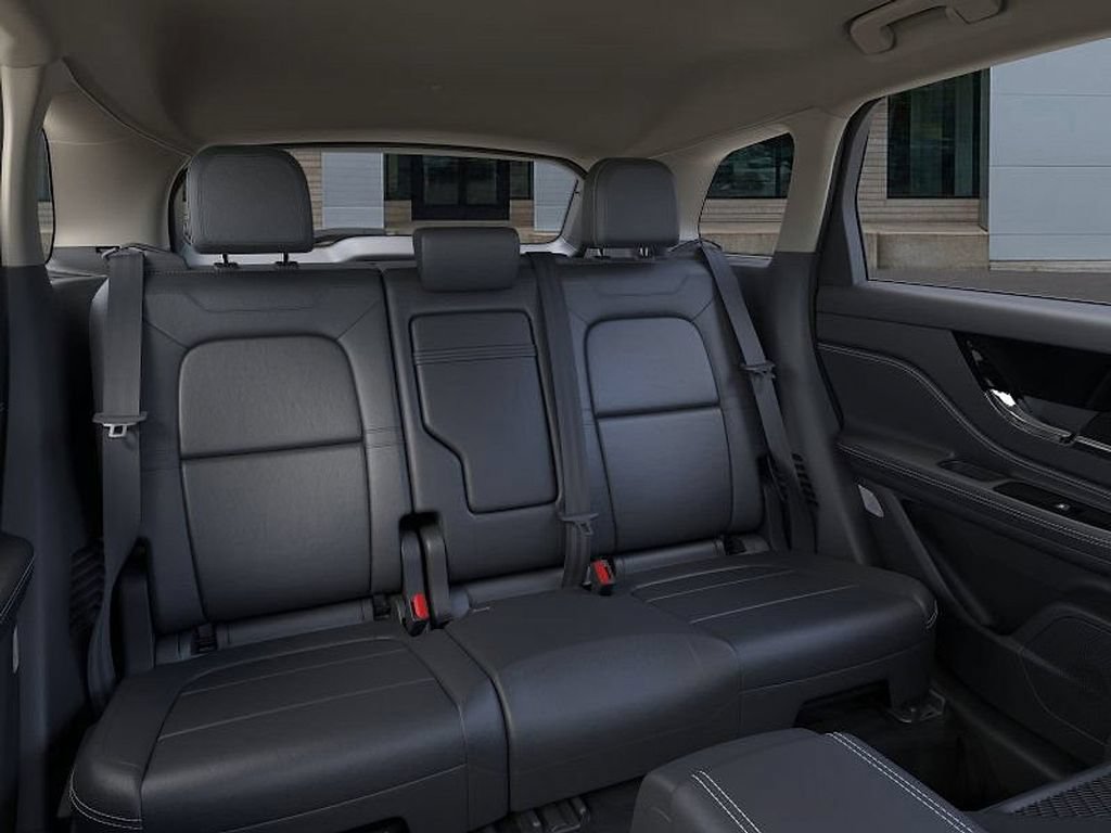 Used 2026 Lincoln Corsair Premiere AWD/4WD image 11