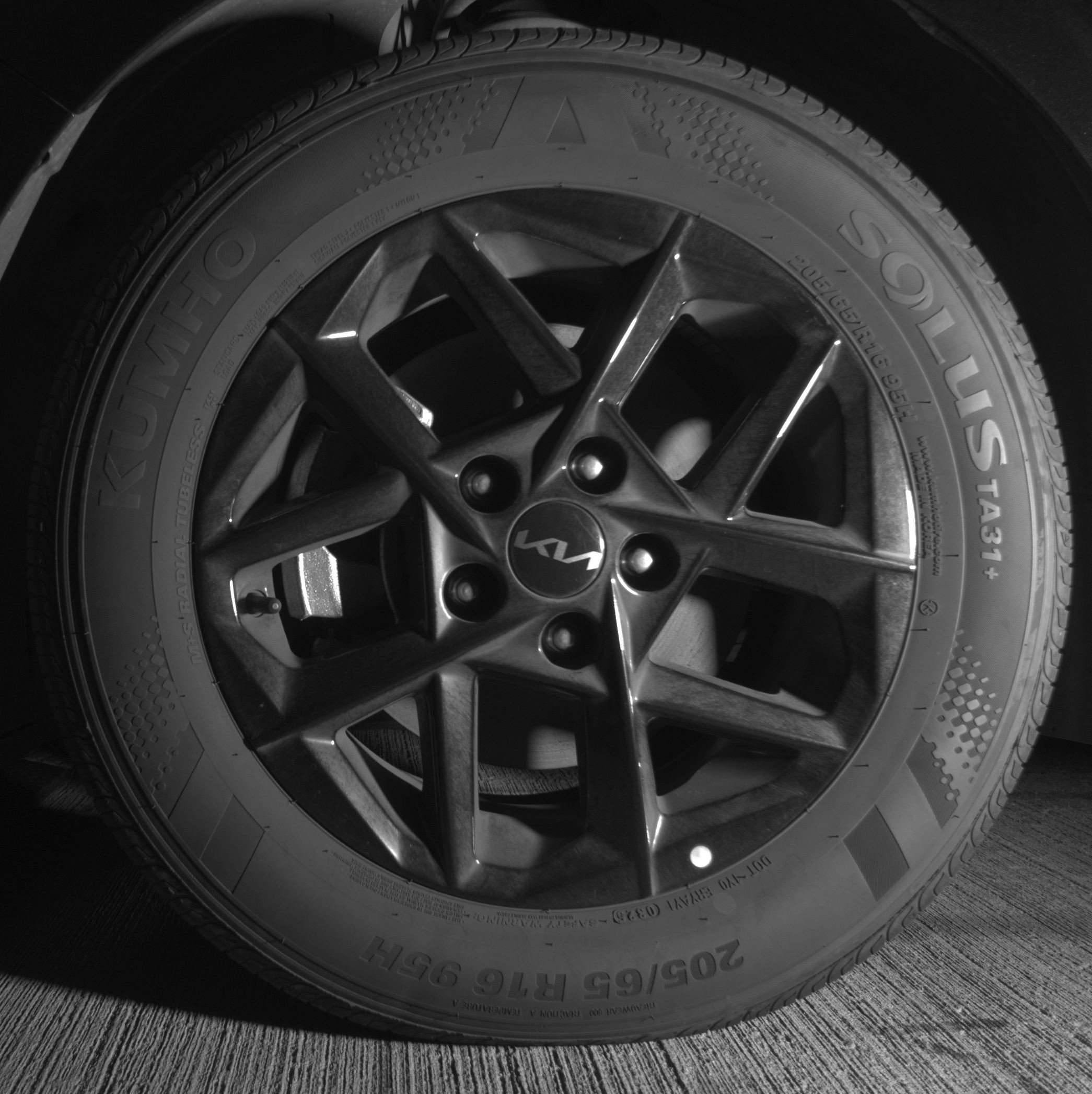 Used 2025 Kia K5 LXS image 12