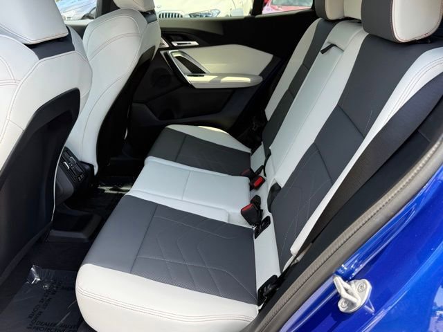 Used 2025 BMW X2 M35i w/ Premium Package AWD/4WD image 32