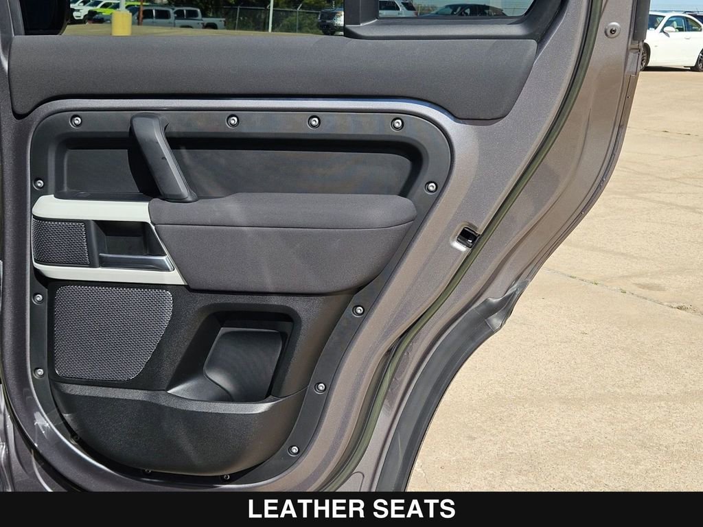 Used 2023 Land Rover Defender 110 S image 27