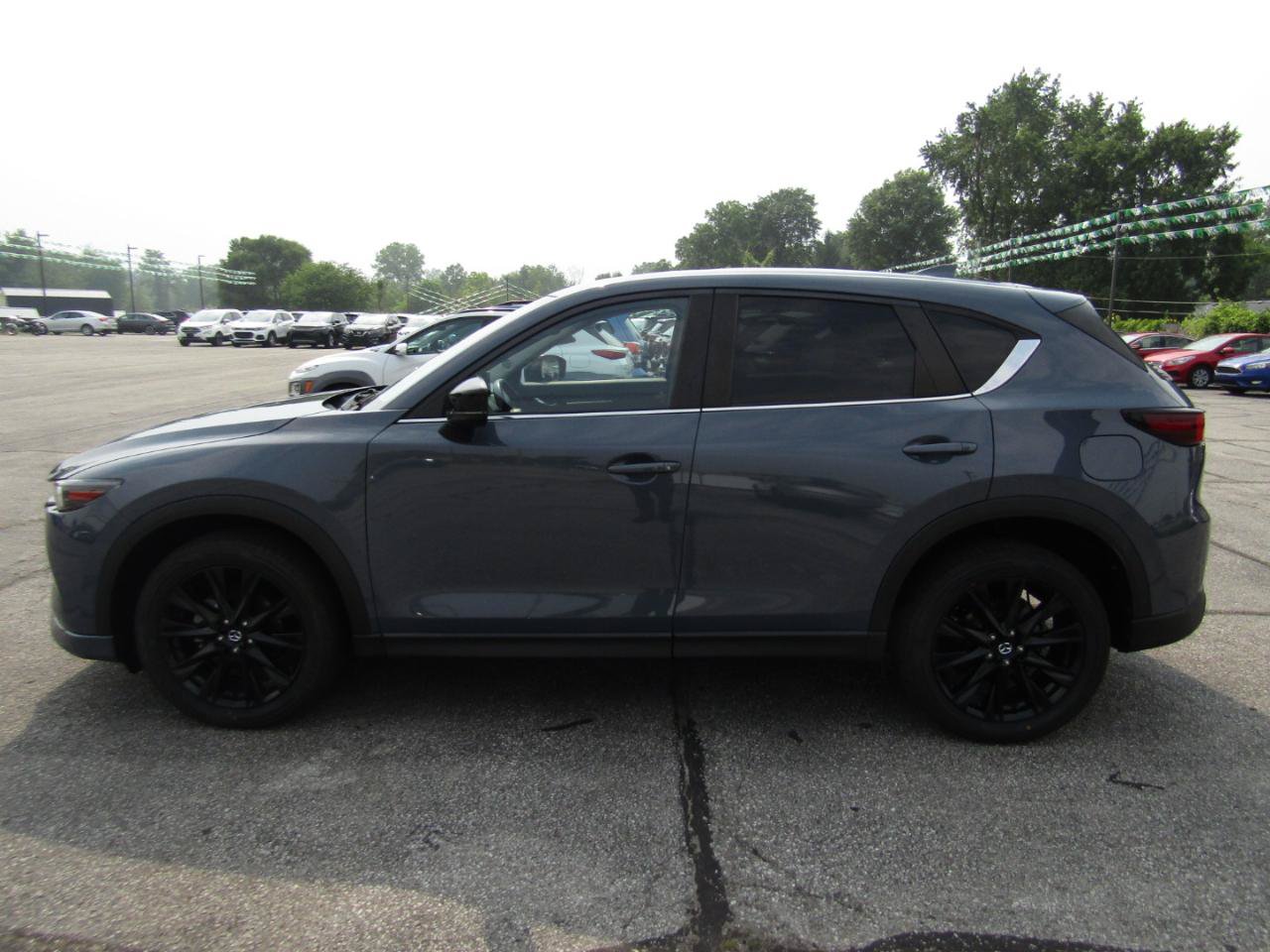 Used 2022 MAZDA CX-5 Carbon Edition AWD/4WD image 4