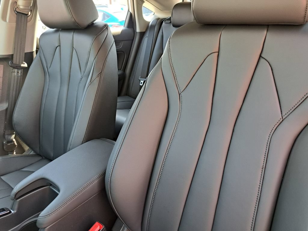 New 2026 Acura Integra FWD image 16