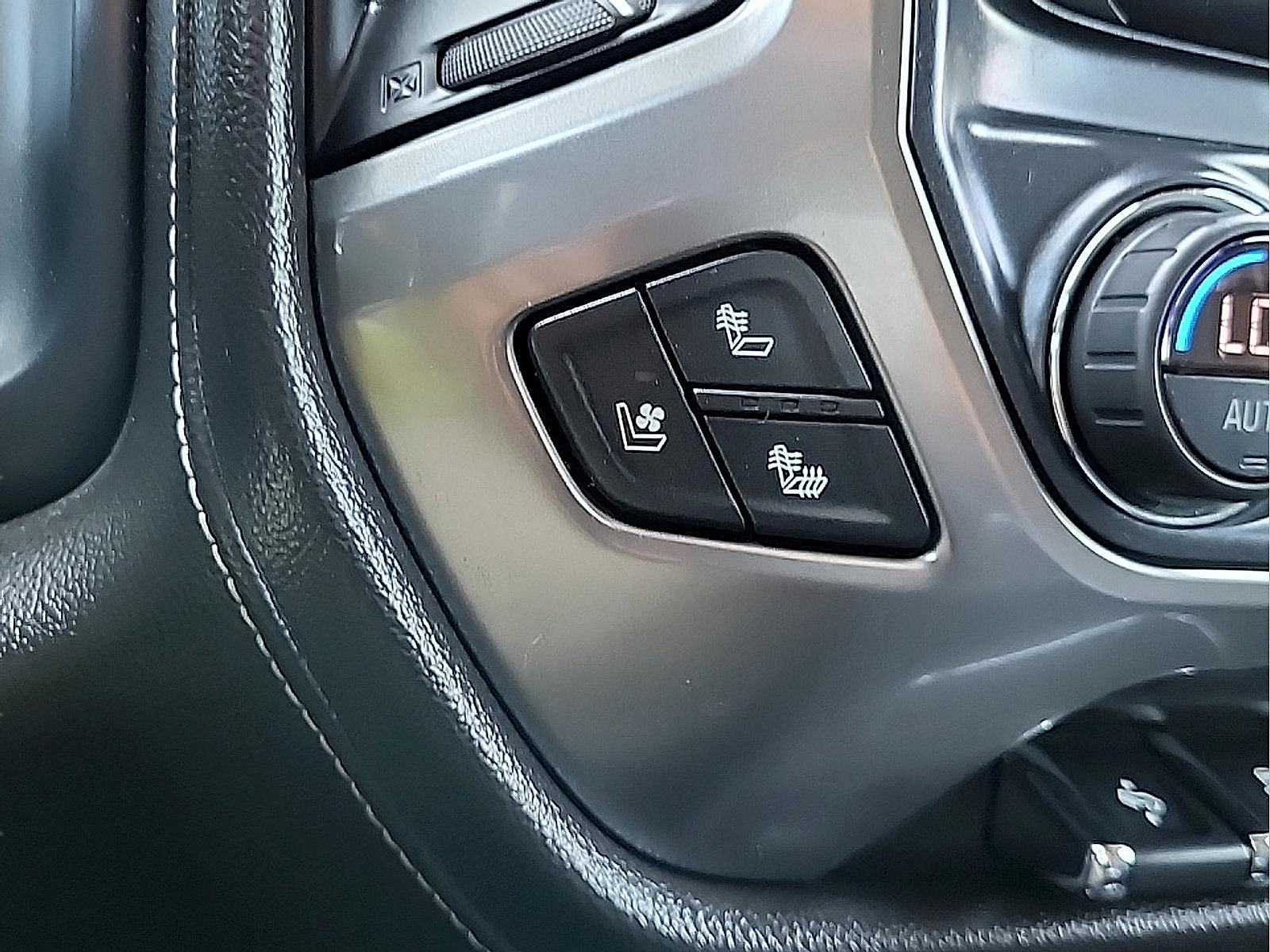 Used 2018 Chevrolet Silverado 2500 LTZ w/ Duramax Plus Package AWD/4WD image 28