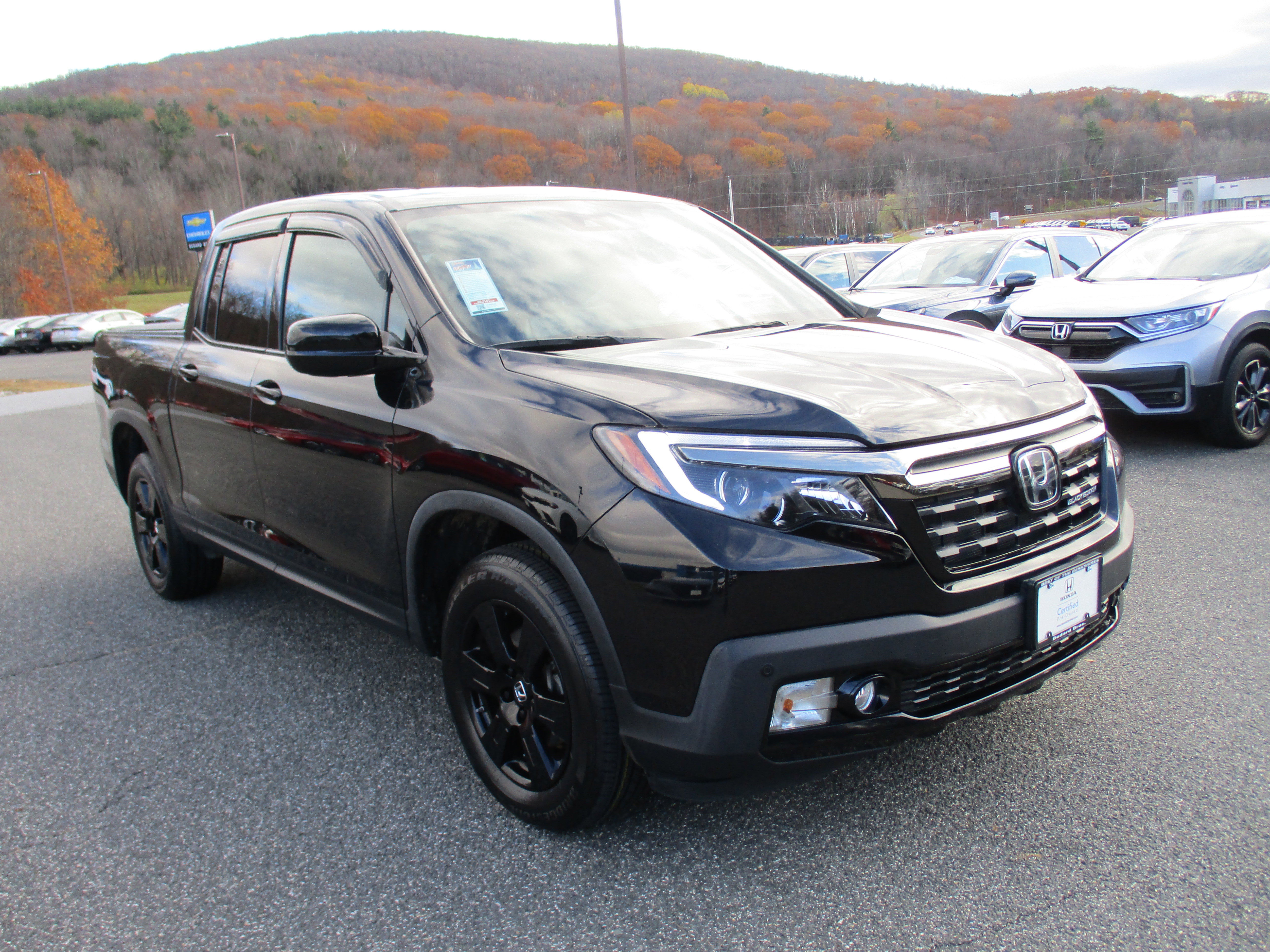 Certified 2020 Honda Ridgeline Black Edition image 3