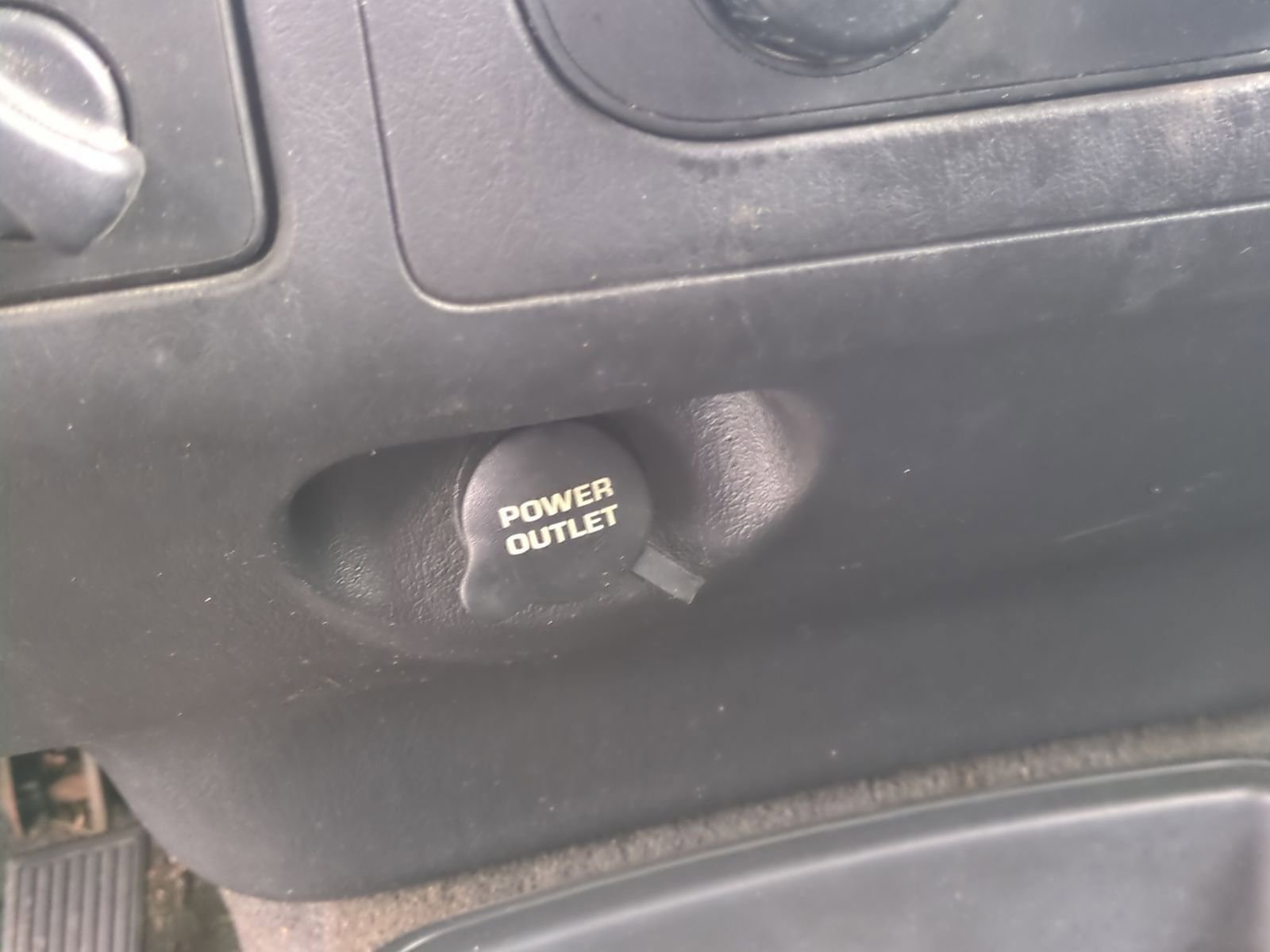 Used 2003 Dodge Durango SLT image 38