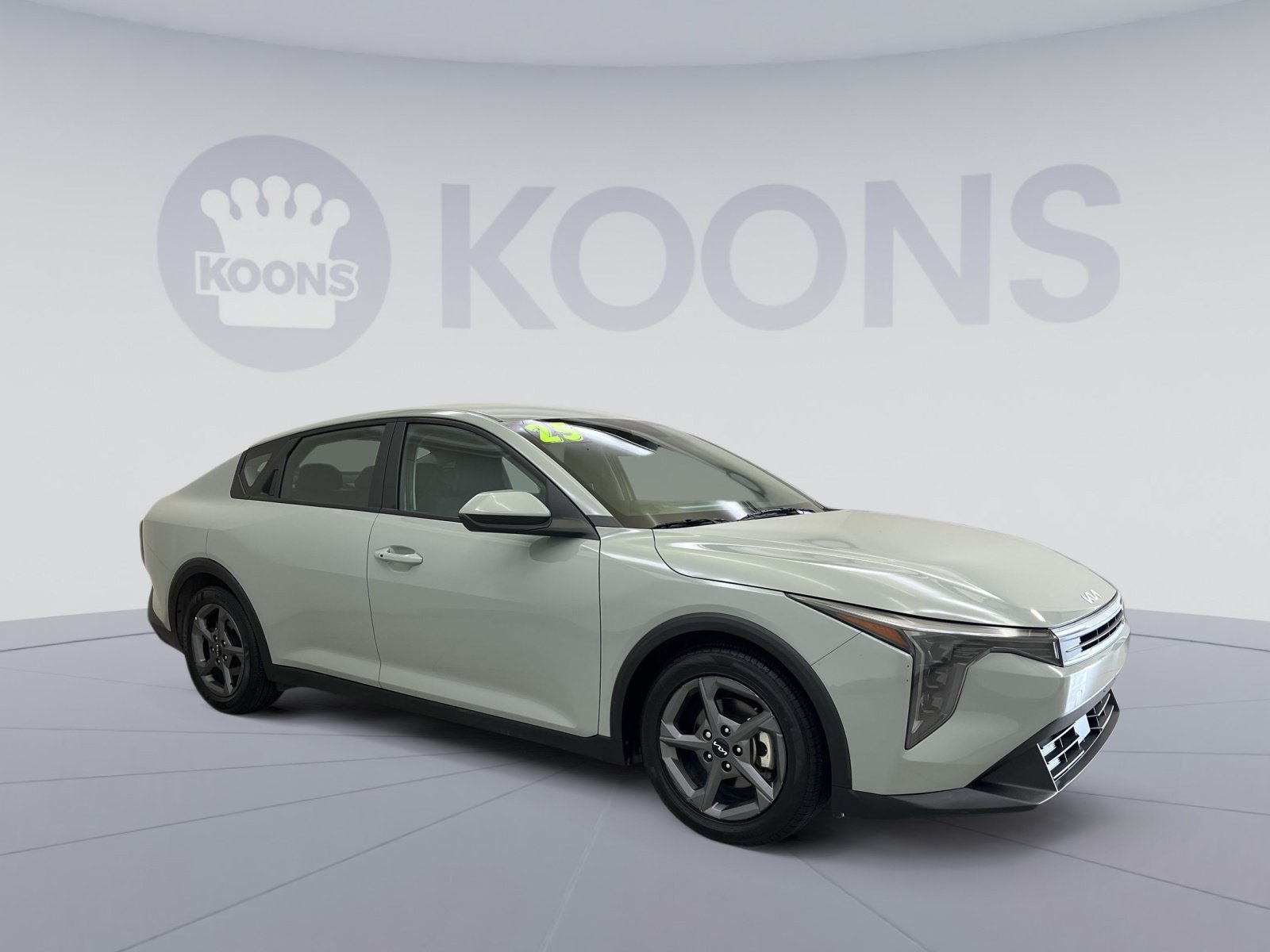Used 2025 Kia K4 FWD image 10