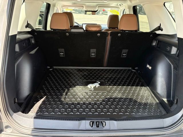 Certified 2025 Ford Bronco Sport Outer Banks w/ Outer Banks Tech Package+ AWD/4WD image 32