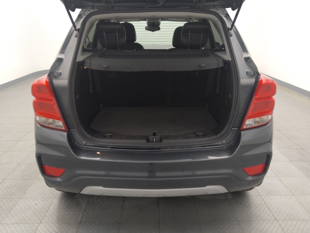 Used 2020 Chevrolet Trax LT w/ LT Convenience Package image 29