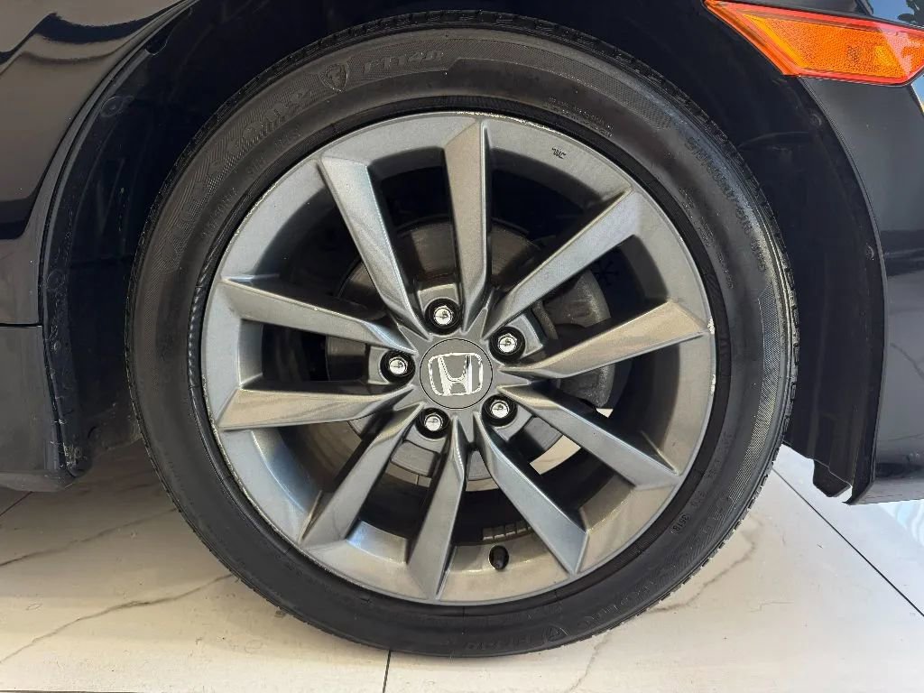 Used 2019 Honda Civic EX image 10