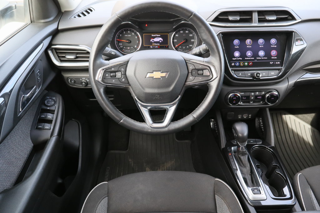 Used 2023 Chevrolet TrailBlazer LT FWD image 24